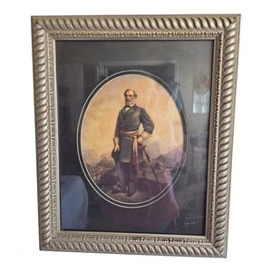 Vintage-Inspired Silver Picture Frame